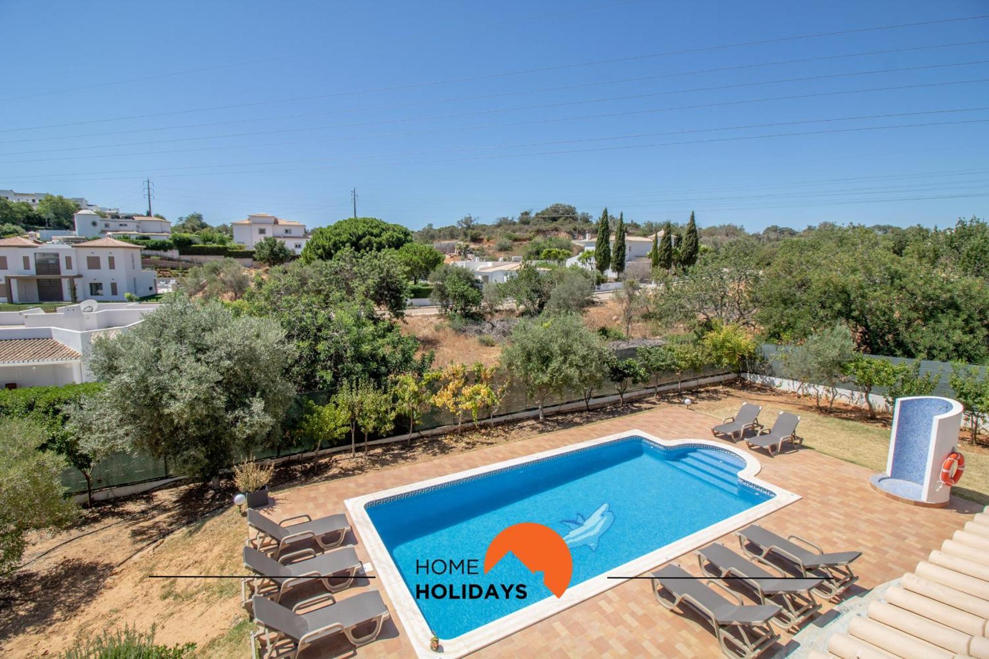 #297 Moderna V3 Com Piscina By Holidays Holiday home
